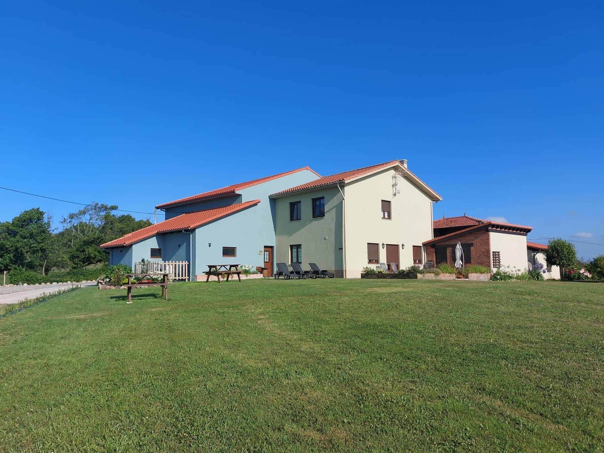 Apartamentos Casa Reconco Луанко Екстериор снимка